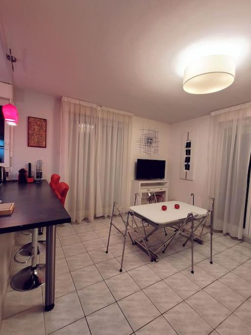 Duplex Art Place, Olympics 2024 Les Clayes-Sous-Bois Eksteriør billede